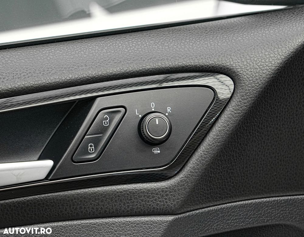 Volkswagen Golf GTI 2.0 TSI OPF DSG Performance - 28