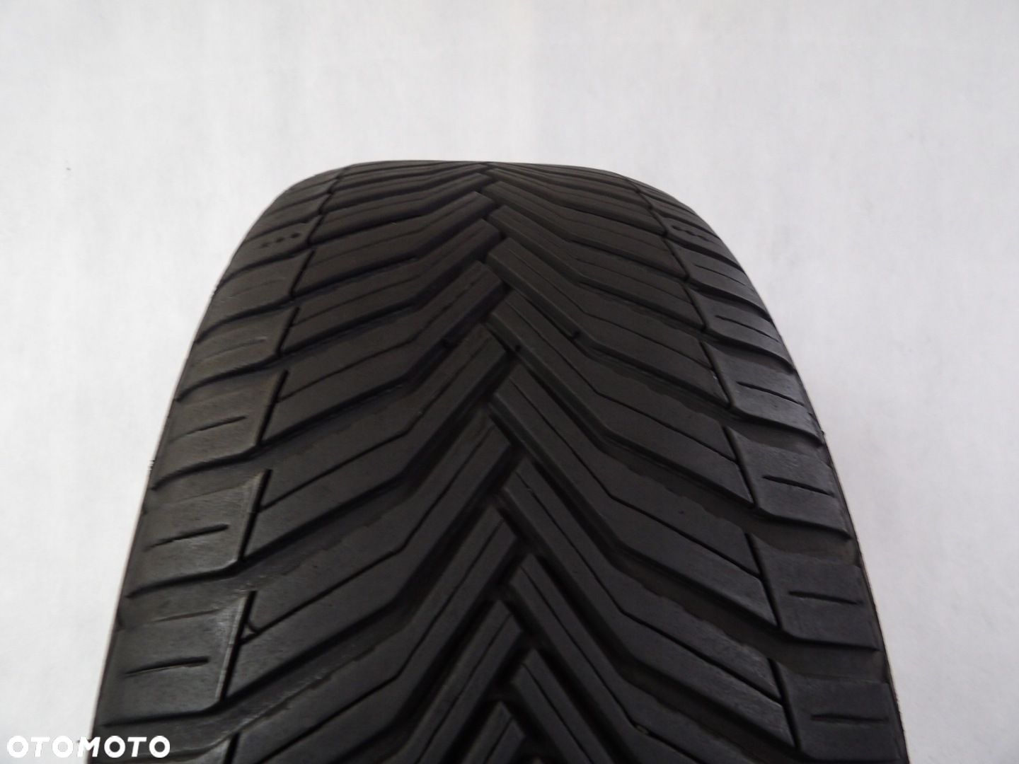 1x opona 225/45R18 MICHELIN CROSSCLIMATE 2 - 1