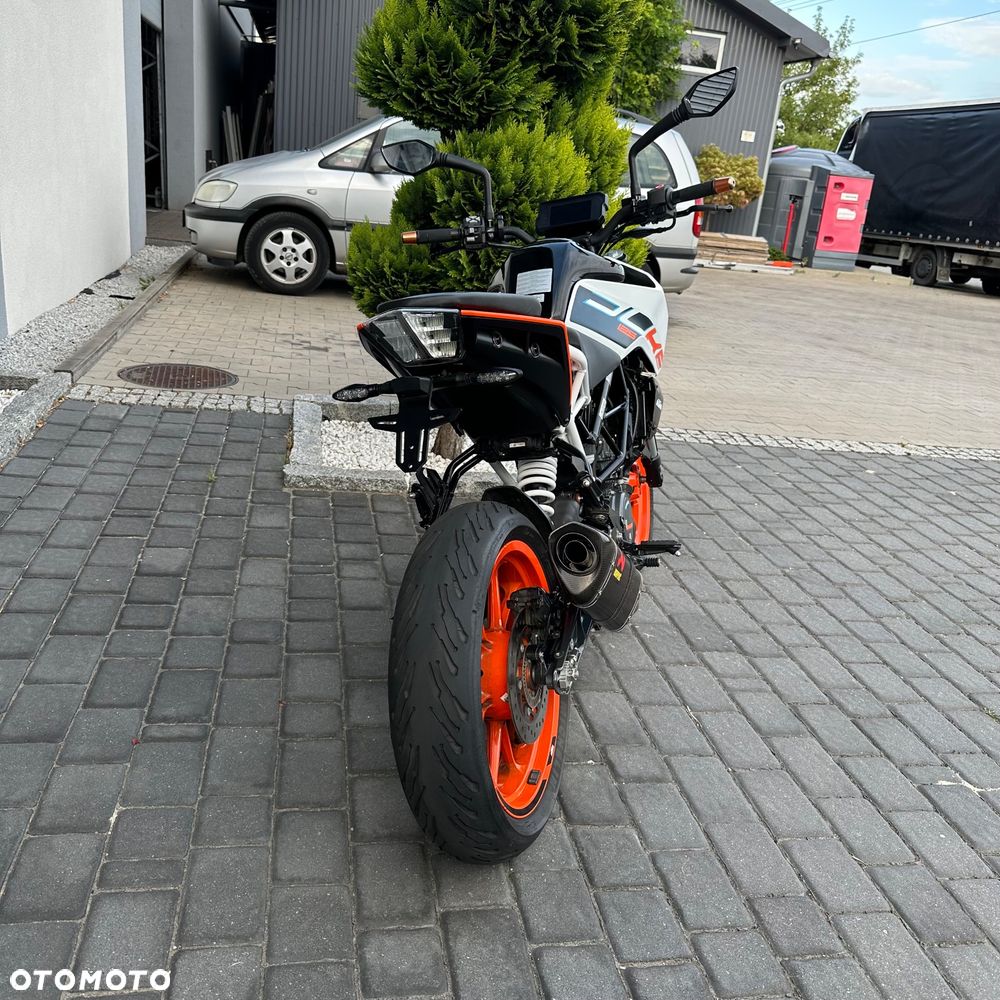KTM Duke - 4