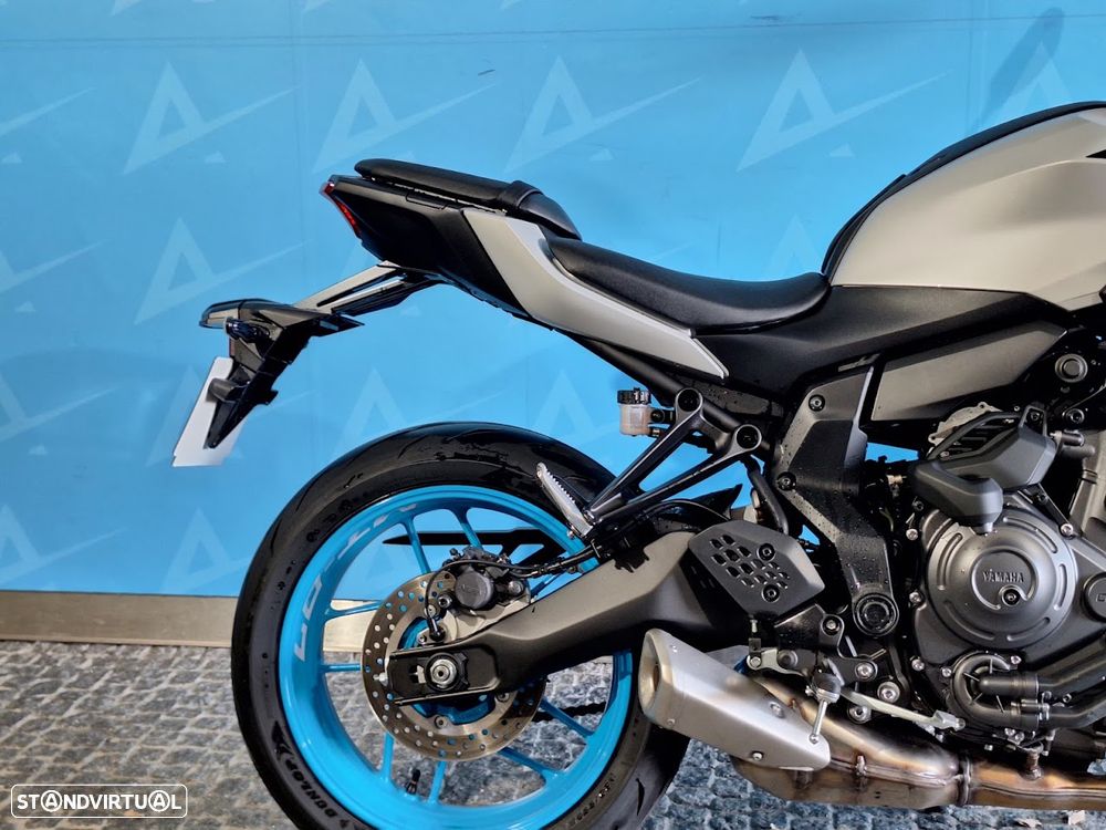 Yamaha MT-07 Y-AMT - 4