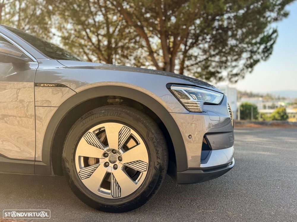 Audi e-tron 55 quattro Advanced - 12