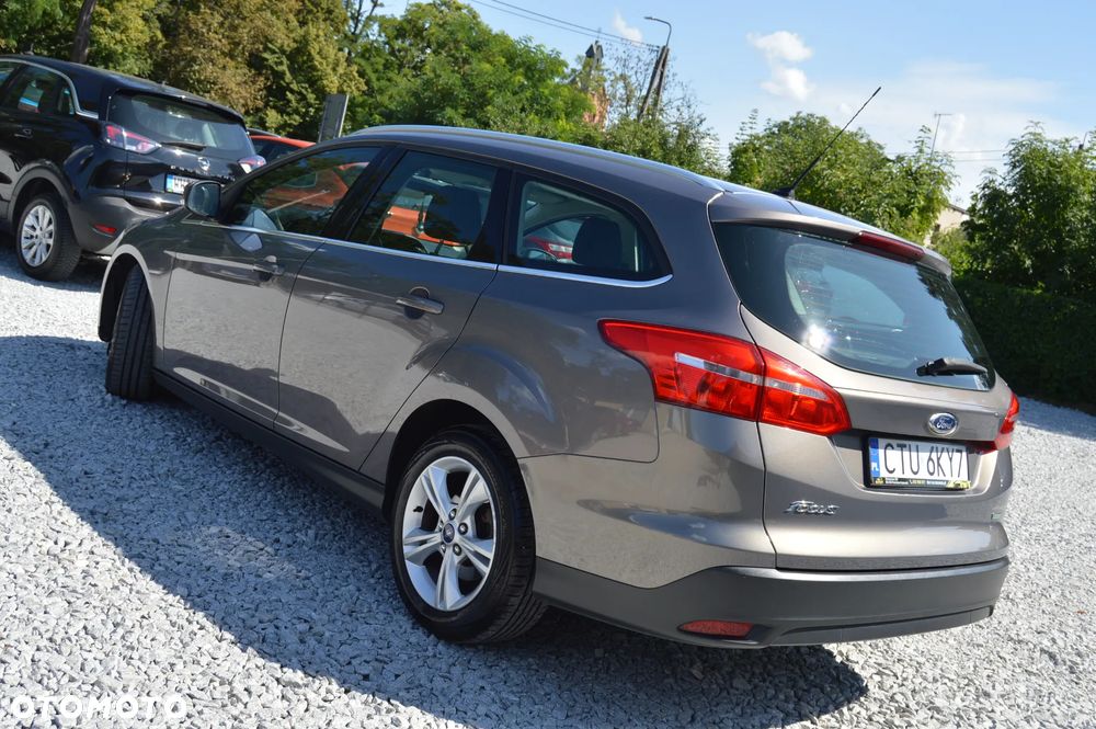 Ford Focus - 18