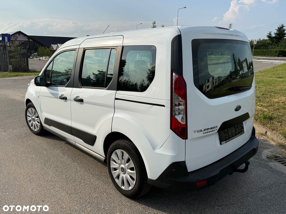 Ford Tourneo Connect 1.5 EcoBlue Titanium - 4