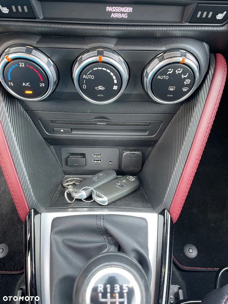 Mazda CX-3 SKYACTIV-G 120 FWD Exclusive-Line - 18