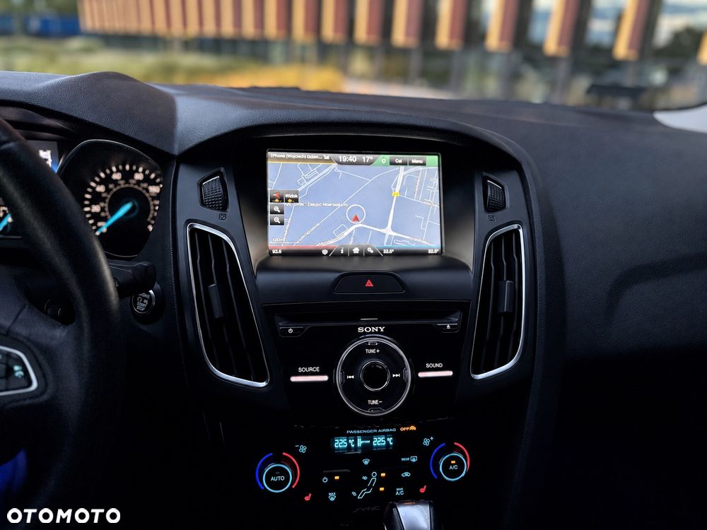 Ford Focus - 8