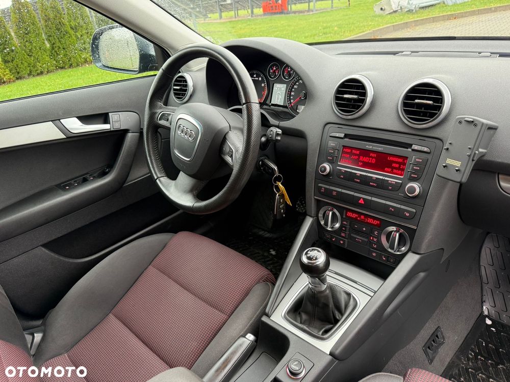 Audi A3 Sportback 1.4 TFSI Attraction - 10
