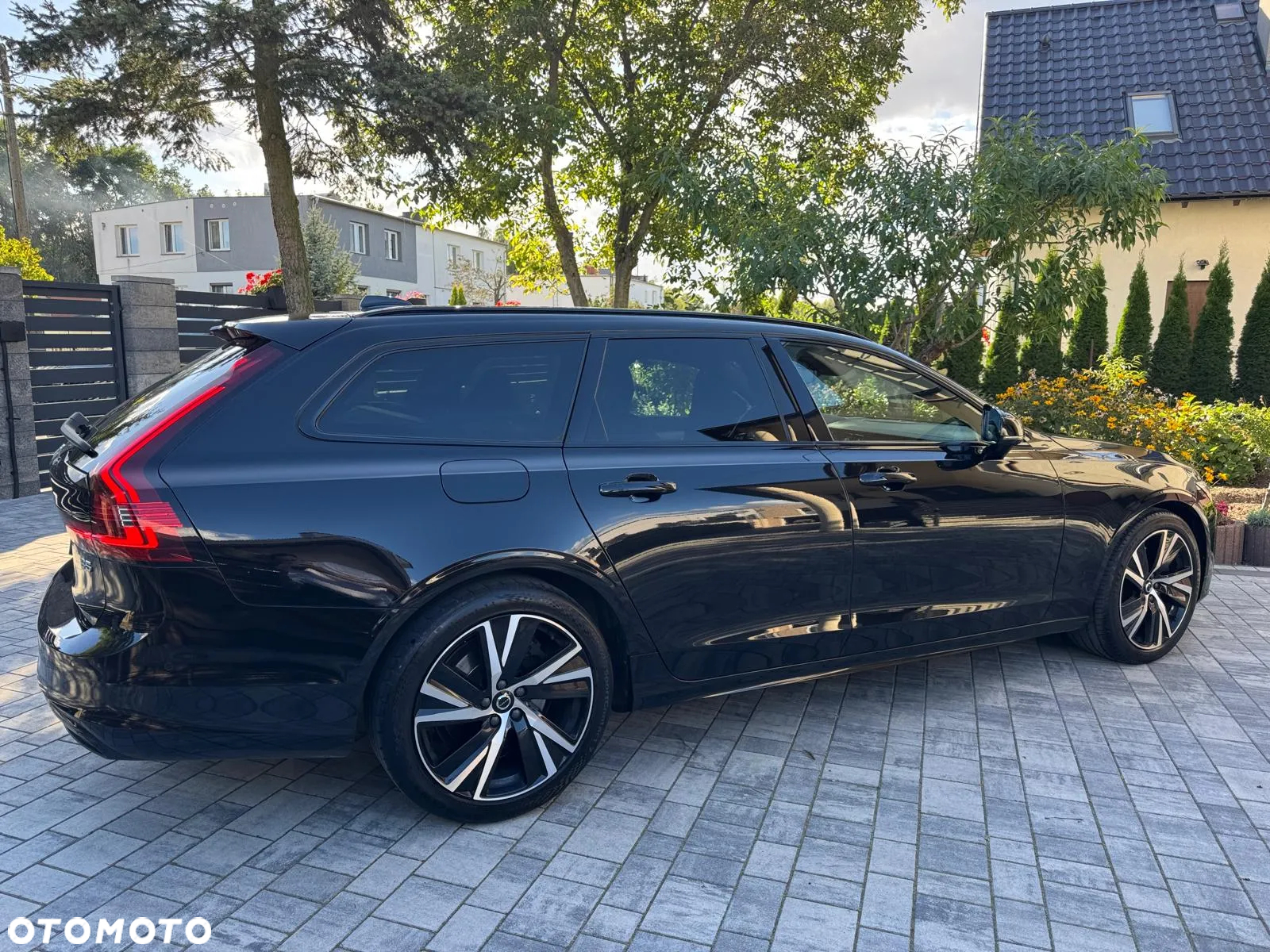 Volvo V90 B5 B Ultimate Dark - 7