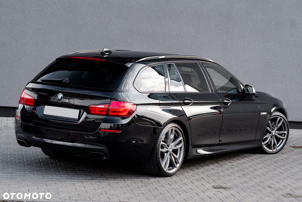 BMW Seria 5 M550d xDrive - 10
