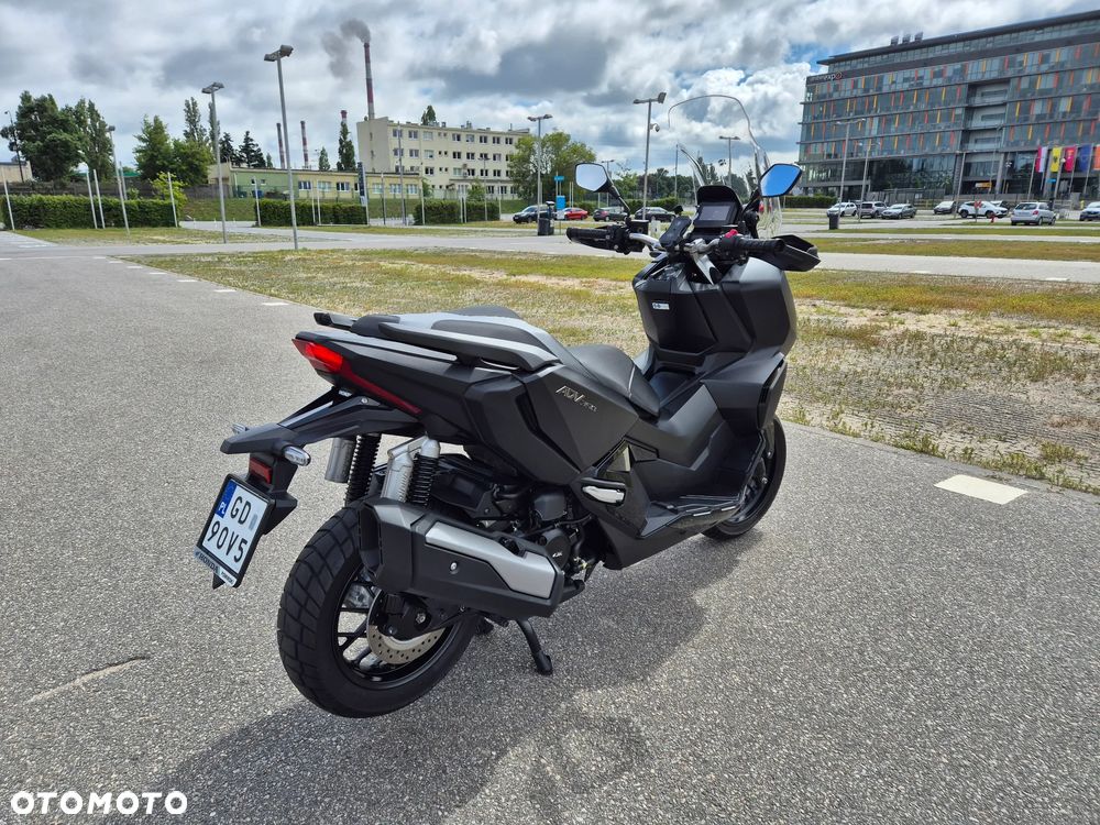 Honda ADV350 - 14