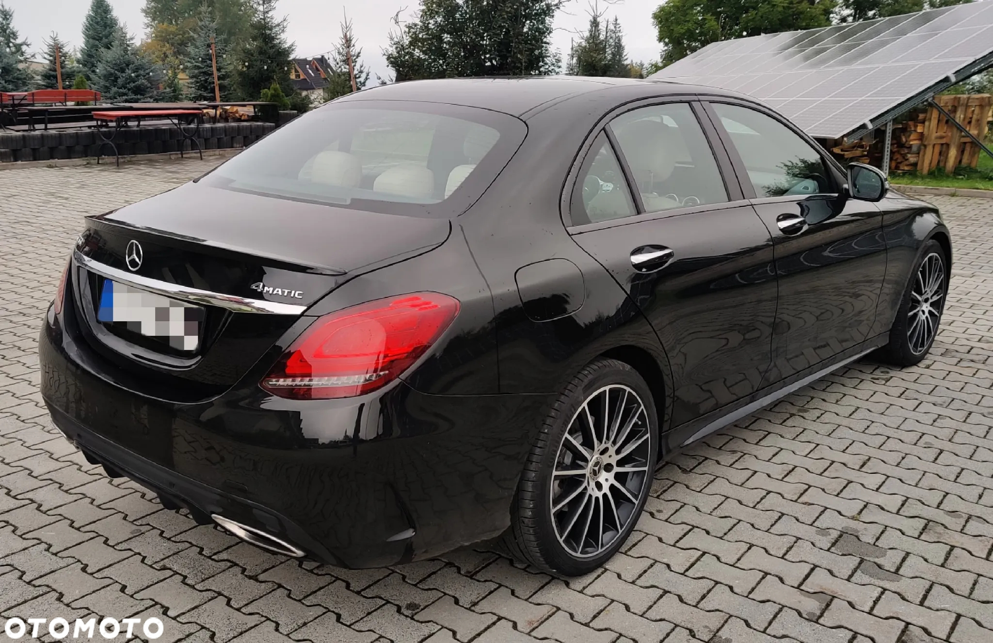 Mercedes-Benz Klasa C 300 4Matic 9G-TRONIC AMG Line - 6