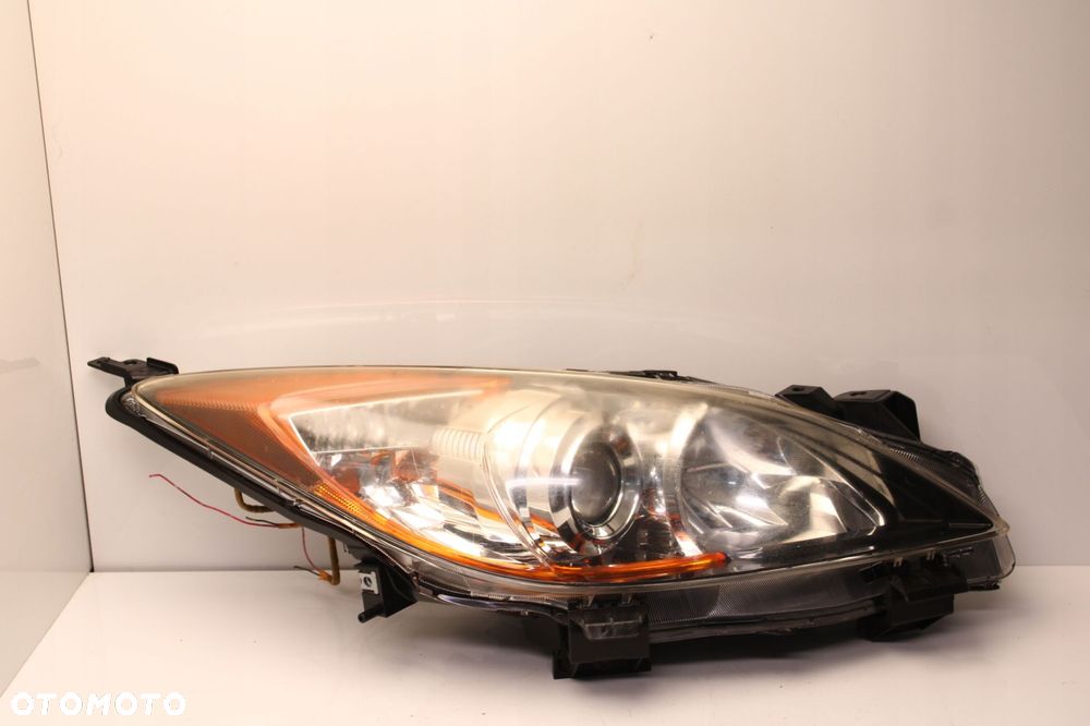 MAZDA 3 BL 08R- REFLEKTOR PRAWY LAMPA PRAWA PRZÓD - 1