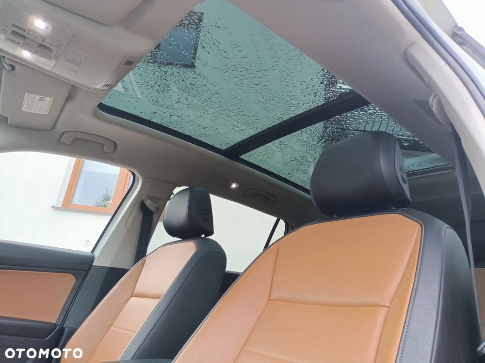 Volkswagen Tiguan - 5