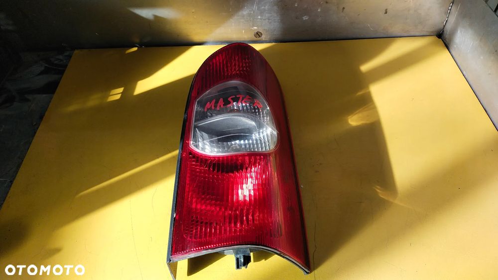 LAMPA TYŁ RENAULT MASTER