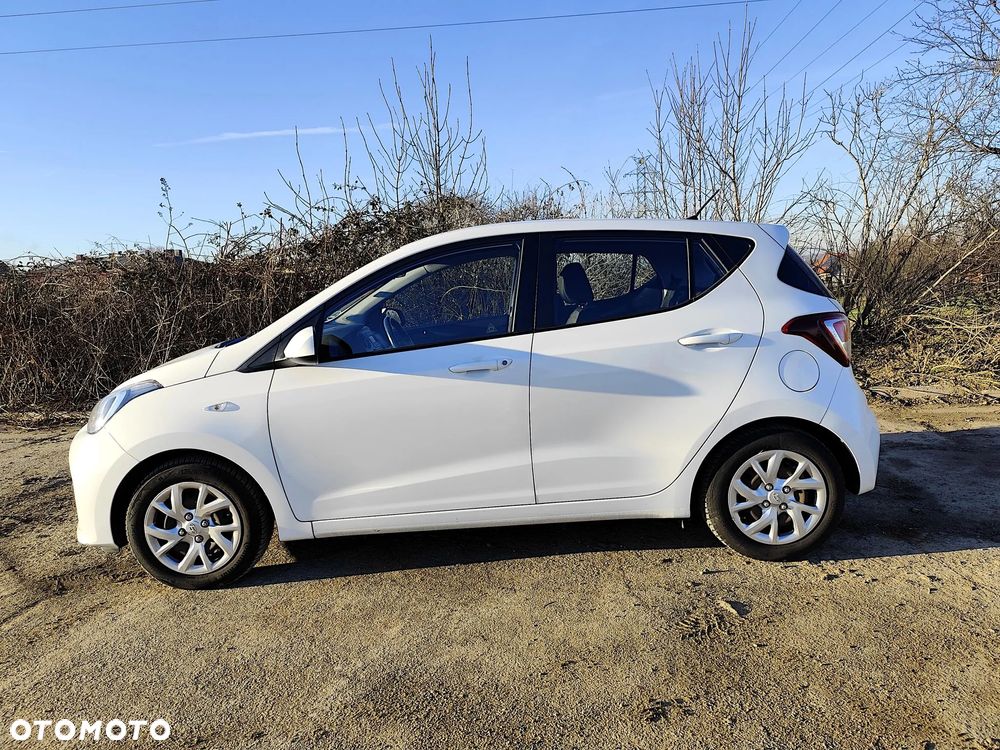 Hyundai i10 - 10