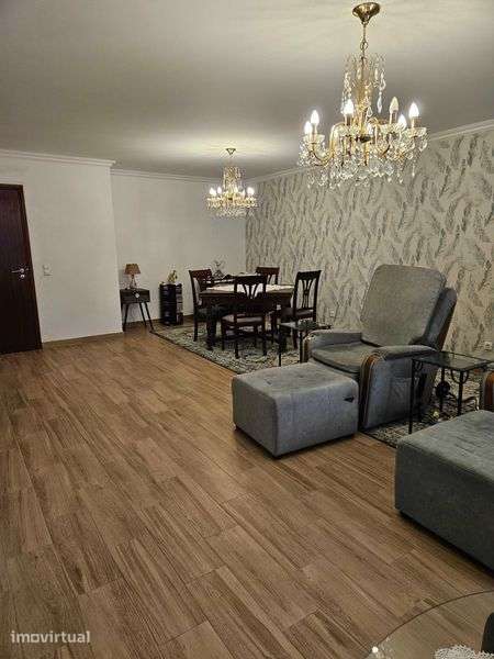 Moradia com comercio e habitação - Grande imagem: 2/12