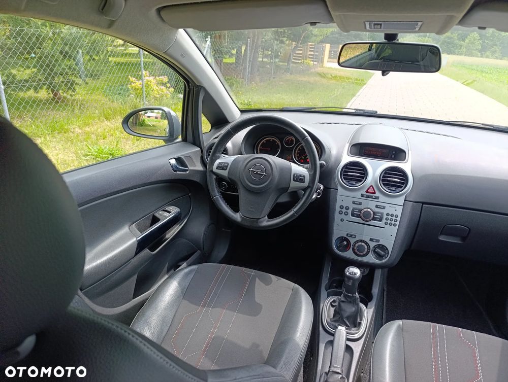 Opel Corsa - 13