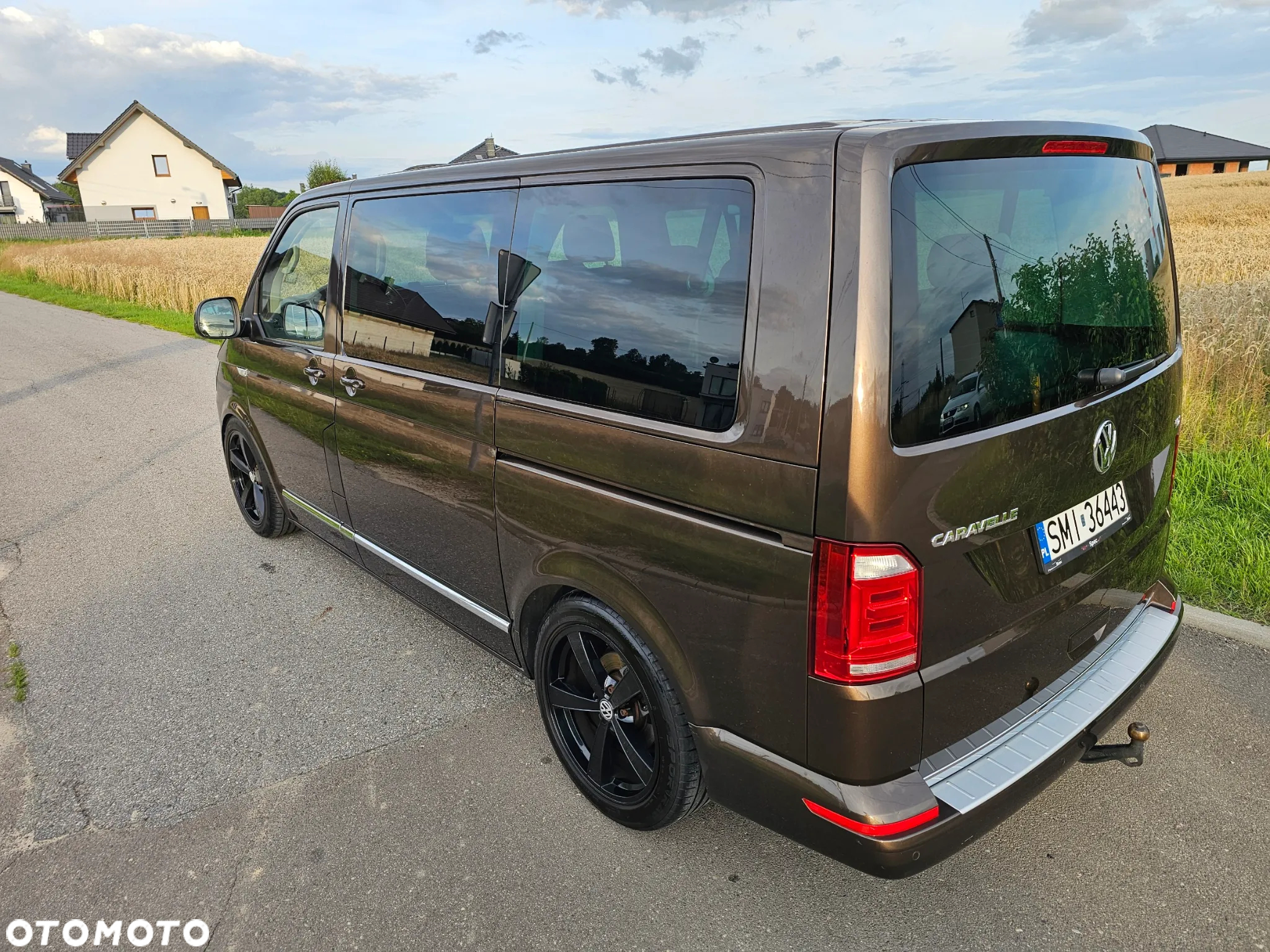 Volkswagen Caravelle 2.0 BiTDI L1 Highline - 4