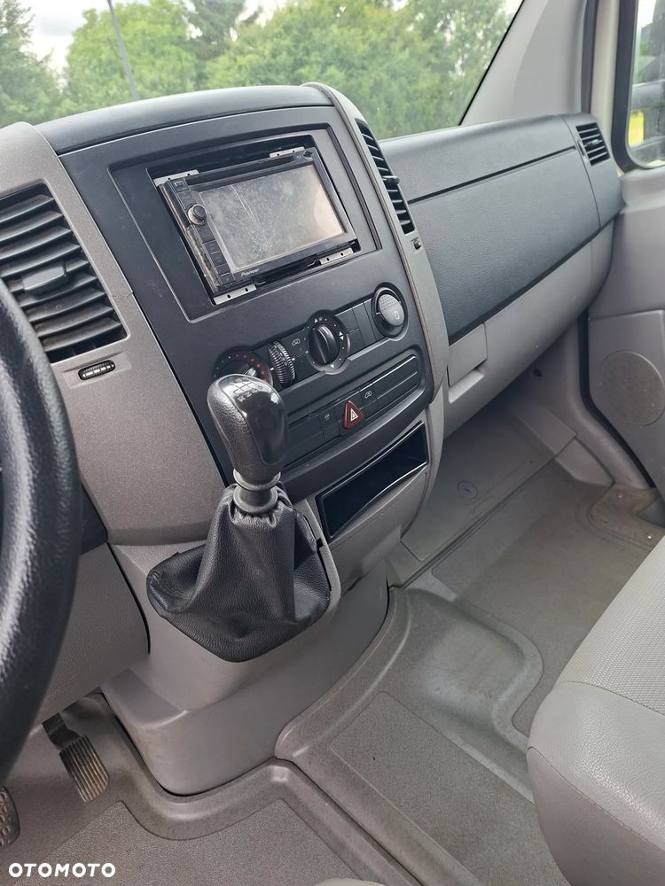 Volkswagen Crafter - 9