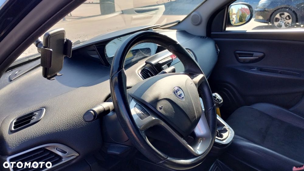Lancia Ypsilon 1.3JTD Platinum S&S EU6 - 8