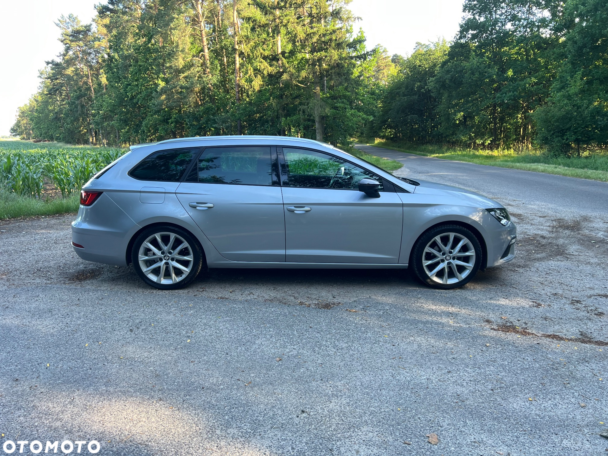 Seat Leon 2.0 TDI DPF Start&Stop DSG FR - 4