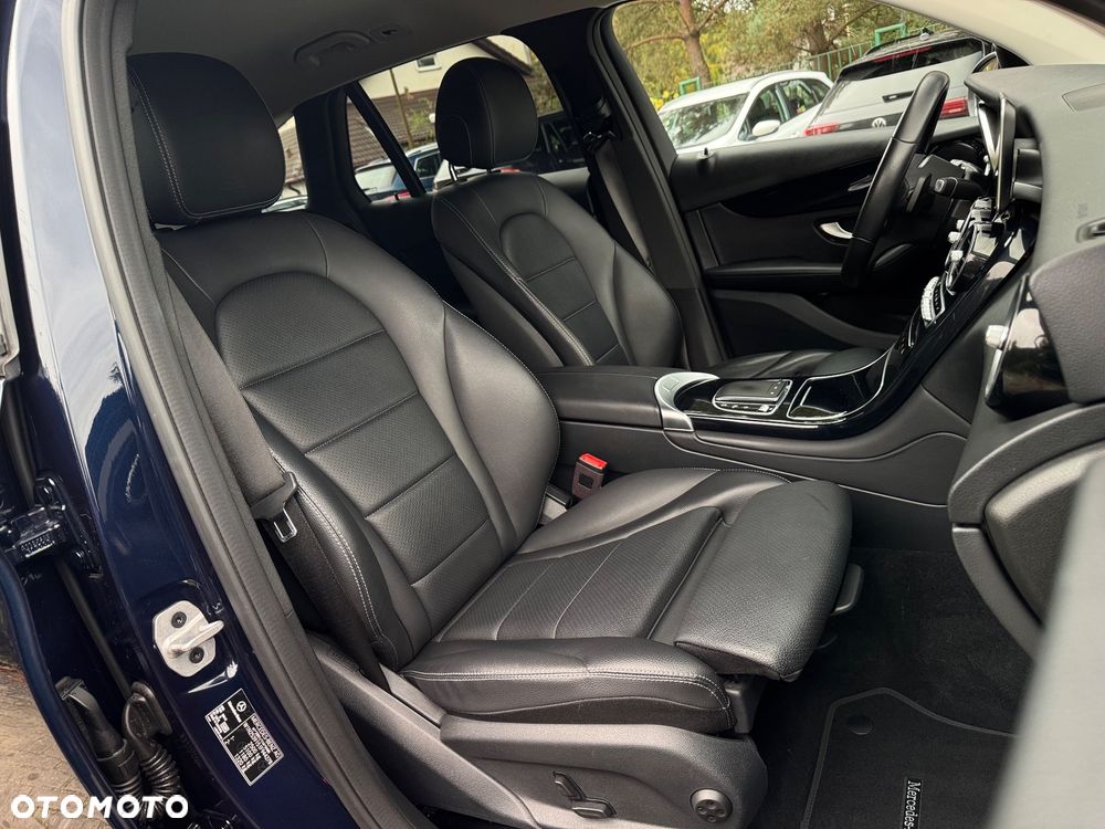 Mercedes-Benz GLC 220 d 4Matic 9G-TRONIC Exclusive - 8