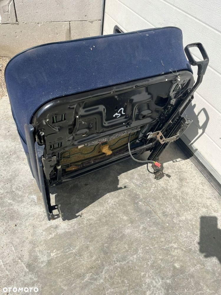 FOTEL PRAWY PASAŻERA MERCEDES W124 SEDAN KOMBI NIEBIESKI GRANATOWY - 11