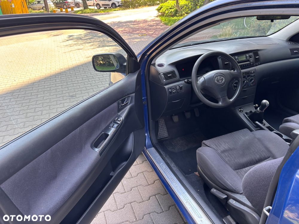 Toyota Corolla 1.4 VVT-i Base - 16