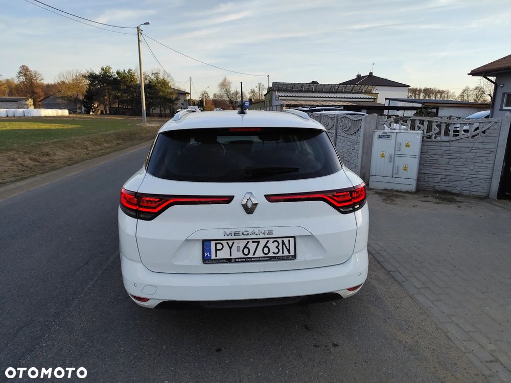 Renault Megane 1.5 Blue dCi Zen EDC - 5
