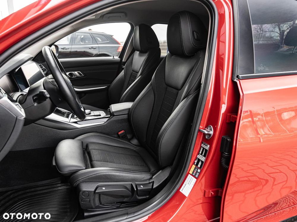 BMW Seria 3 330e Advantage sport - 23