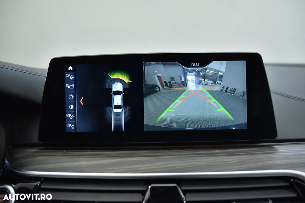 BMW Seria 5 520i Aut. Luxury Line - 19