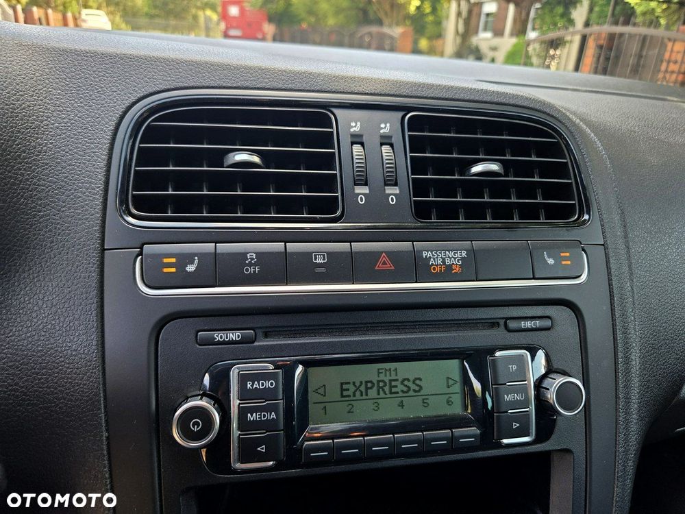 Volkswagen Polo 1.2 Style - 17