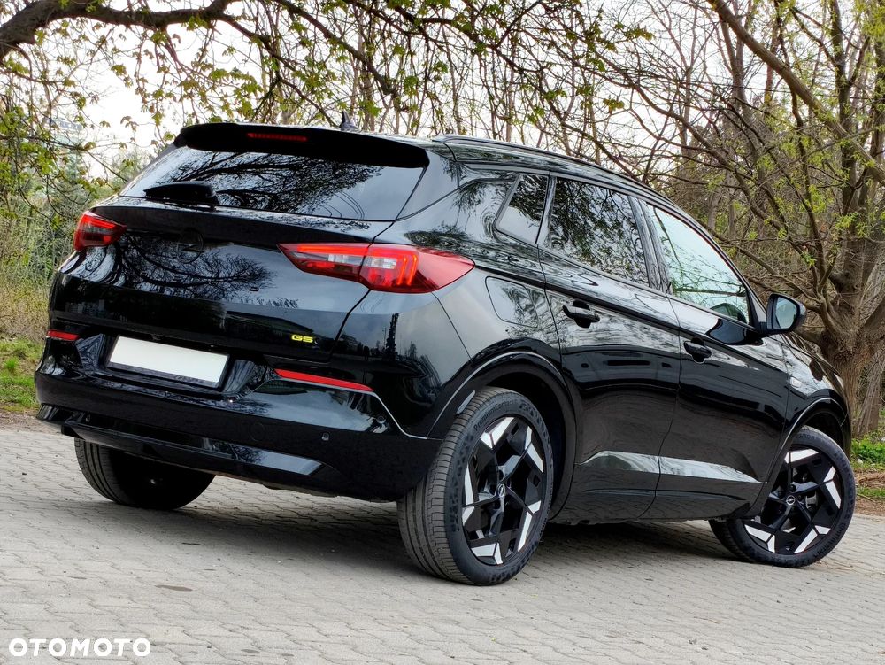 Opel Grandland Plug-in-Hybrid4 1.6 DI Automatik GS Line - 3