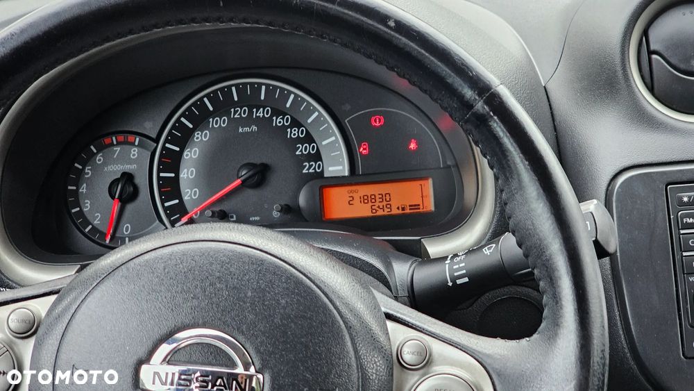 Nissan Micra 1.2 Tekna - 19