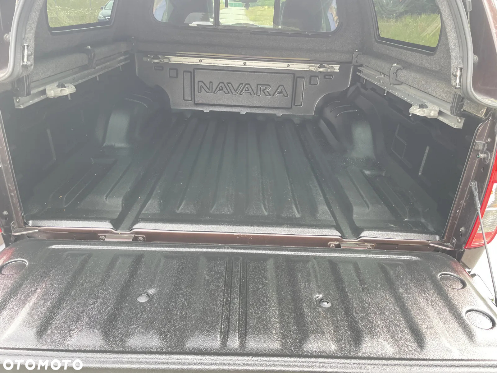 Nissan Navara 2.5 D Platinum Long - 20