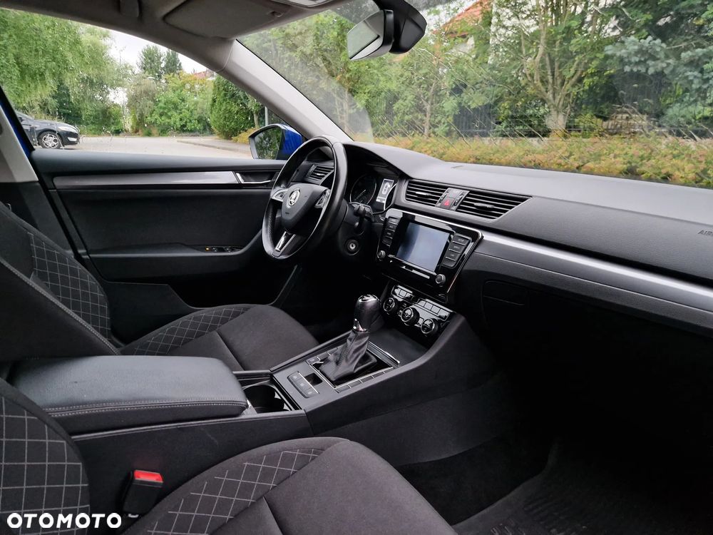 Skoda Superb 1.5 TSI ACT Active DSG - 13