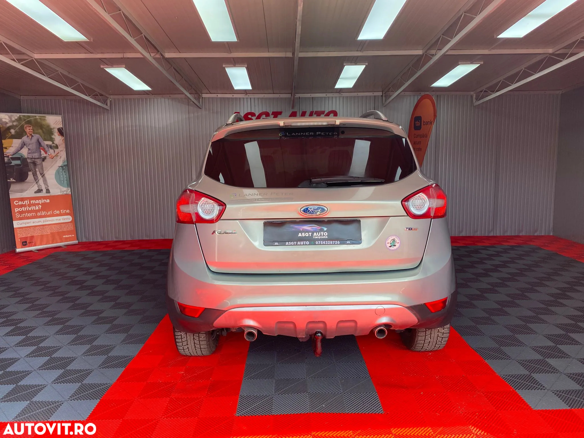 Ford Kuga - 6