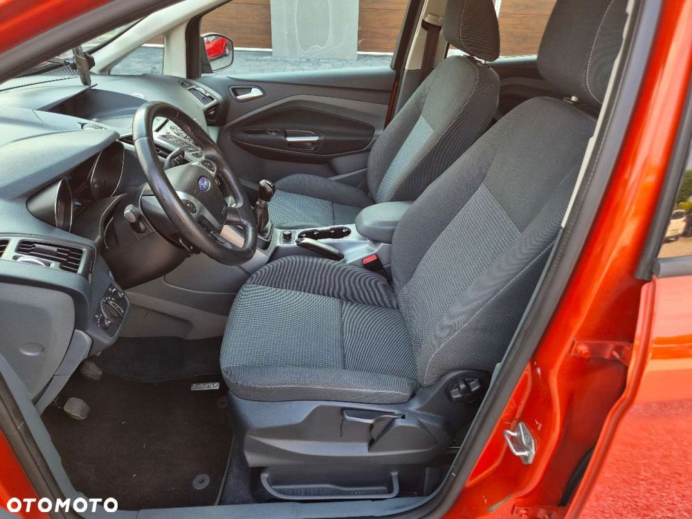 Ford C-MAX - 13