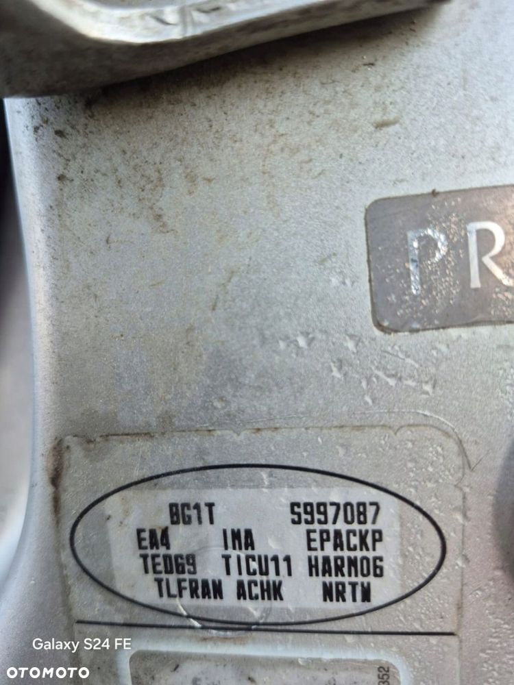 KOMPLETNA KLAPA TYLNA TYŁ RENAULT LAGUNA III KOMBI STAN BDB kolor TED69 - 2