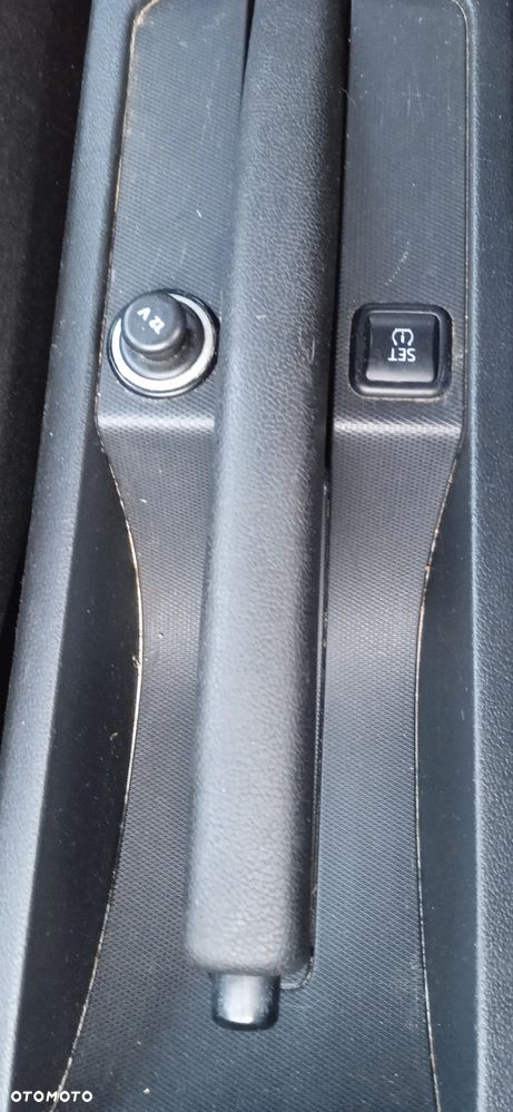 Skoda RAPID 1.6 TDI DPF Active - 18