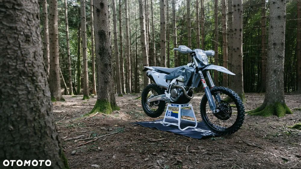 Husqvarna FE - 27