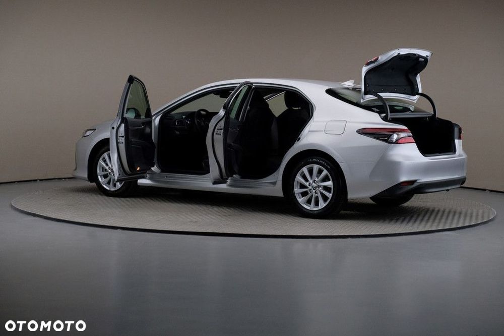 Toyota Camry 2.5 Hybrid Comfort CVT - 7