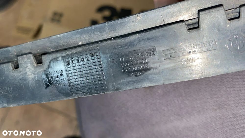 KRATKA ZDERZAKA PRZÓD ŚRODKOWA BMW G20 G21 M-PAKIET 8079592 - 3