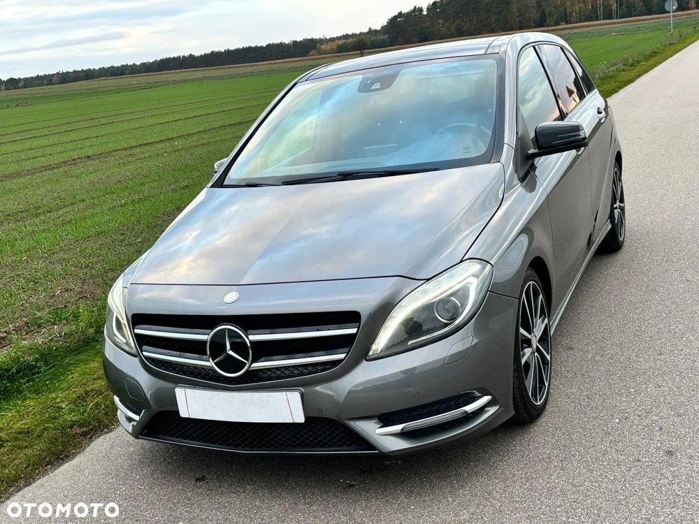 Mercedes-Benz Klasa B 220 d 4Matic 7G-DCT AMG Line - 19