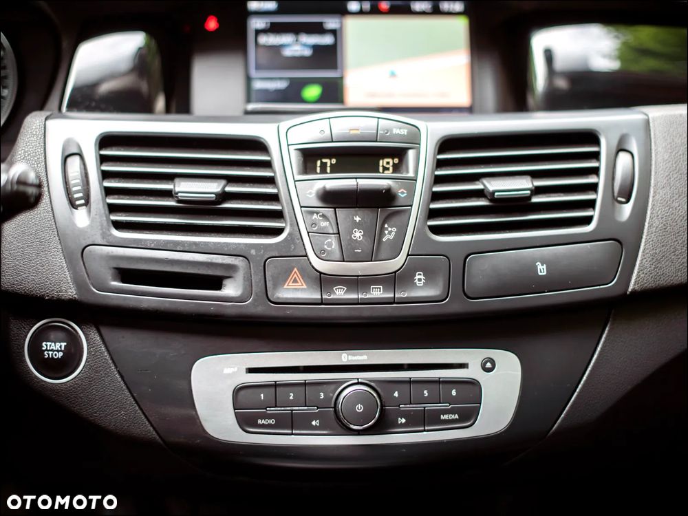 Renault Laguna - 25