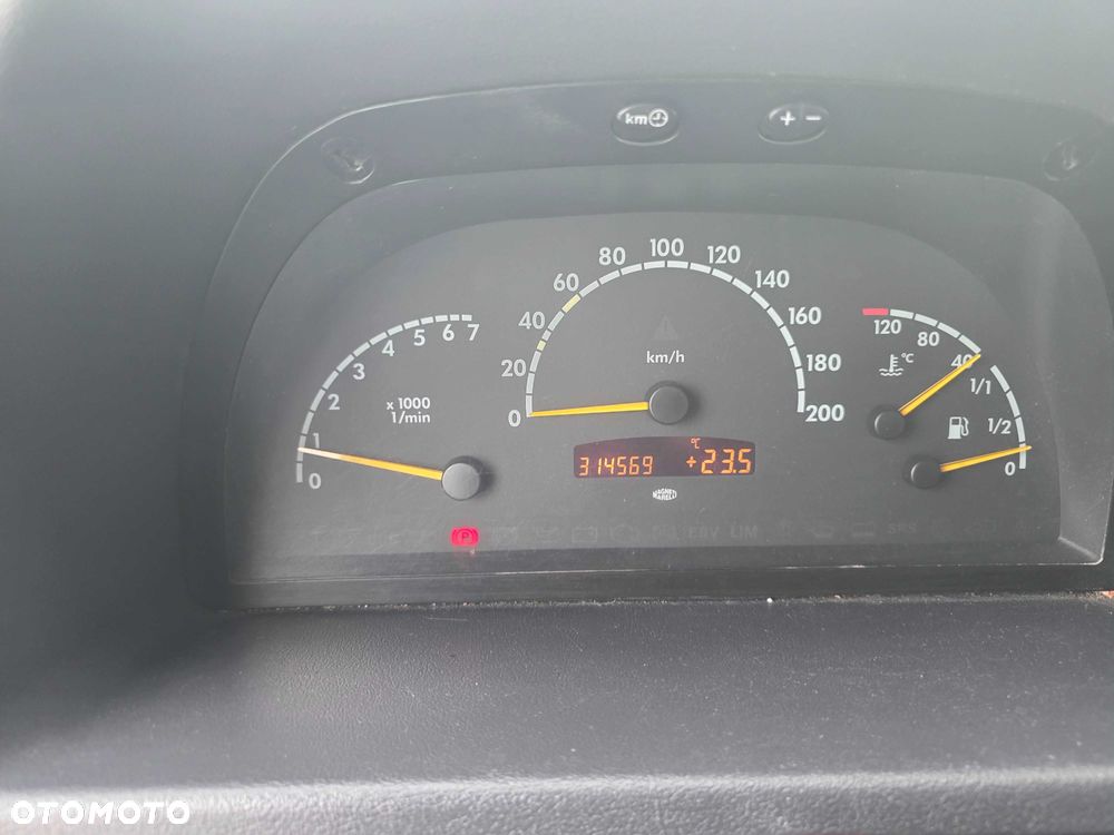 Mercedes-Benz Vito - 8