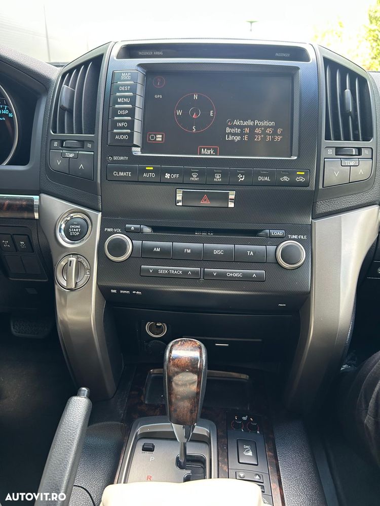 Toyota Land Cruiser V8 4.5 Aut Executive - 13