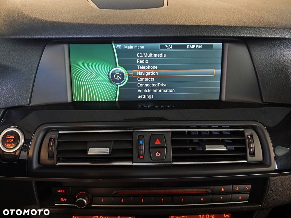 BMW Seria 5 525d - 14