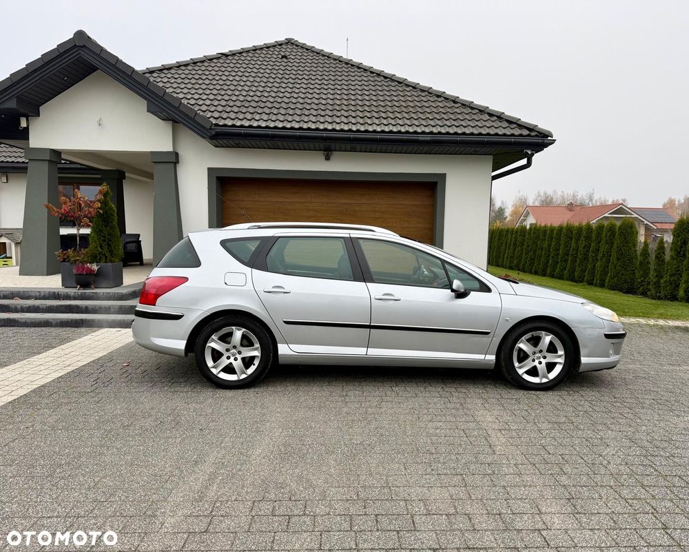 Peugeot 407 - 14