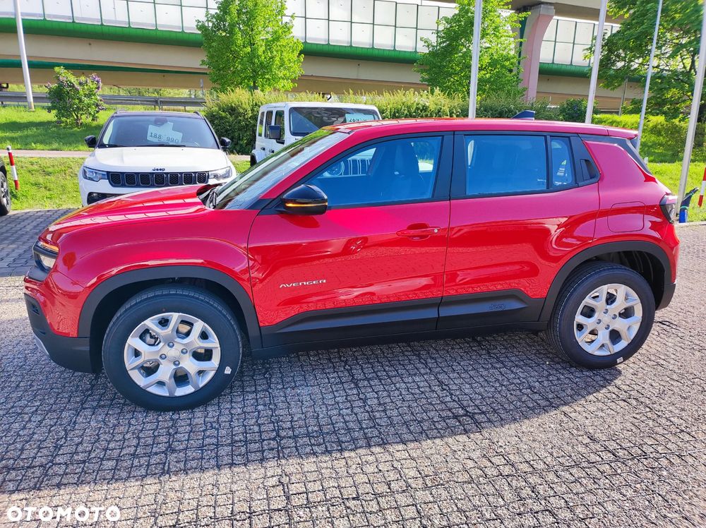 Jeep Avenger 1.2 T3 mHEV Altitude FWD eDCT6 - 6
