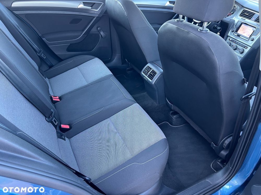 Volkswagen Golf 1.6 TDI BMT Comfortline - 14
